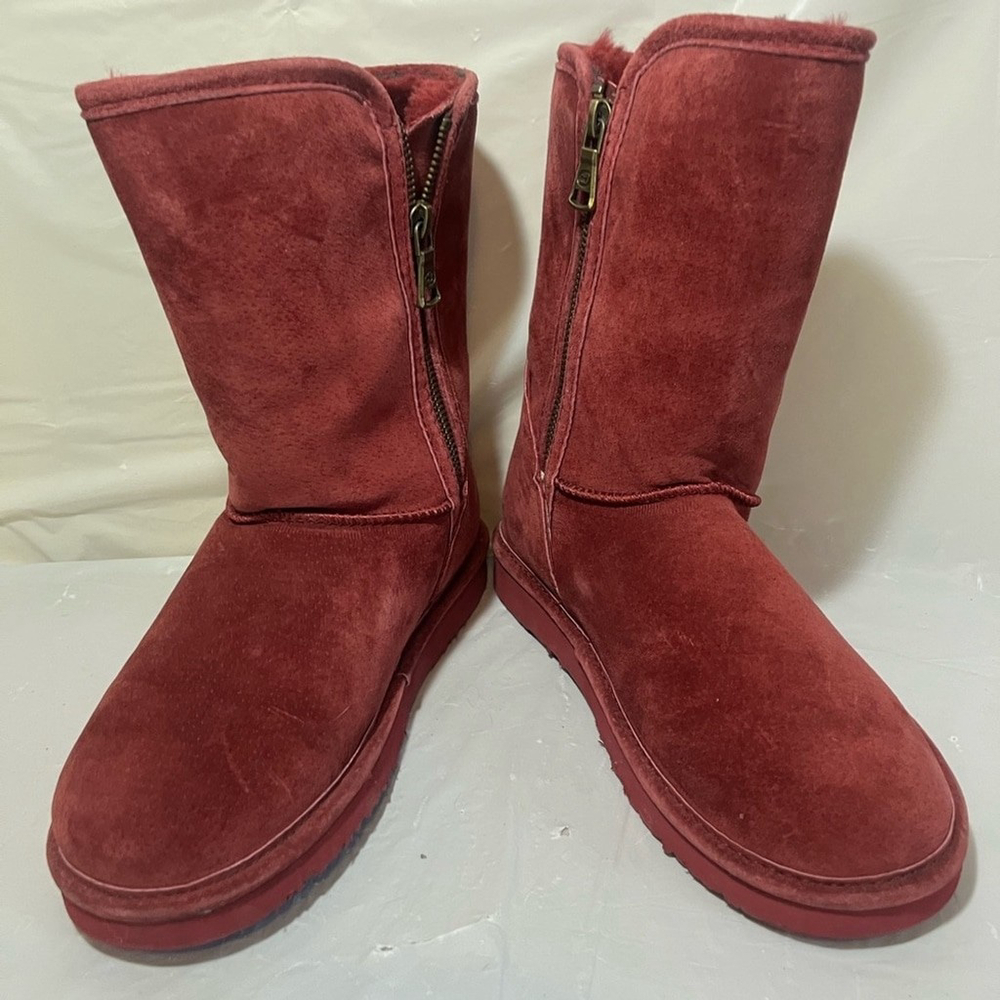 Lamo Juniper Burgundy Berry Suede Fur Boots
